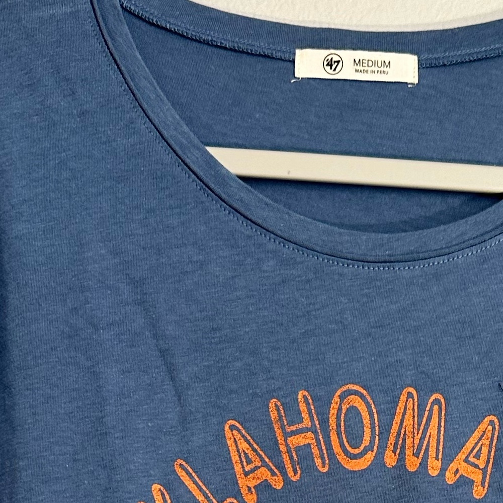 Oklahoma City thunder short sleeve graphic - Picture 4 of 4